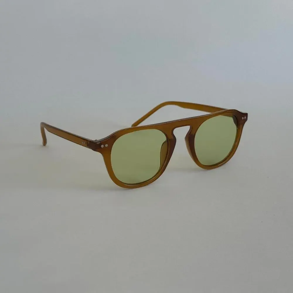 Brown round sunglasses with green